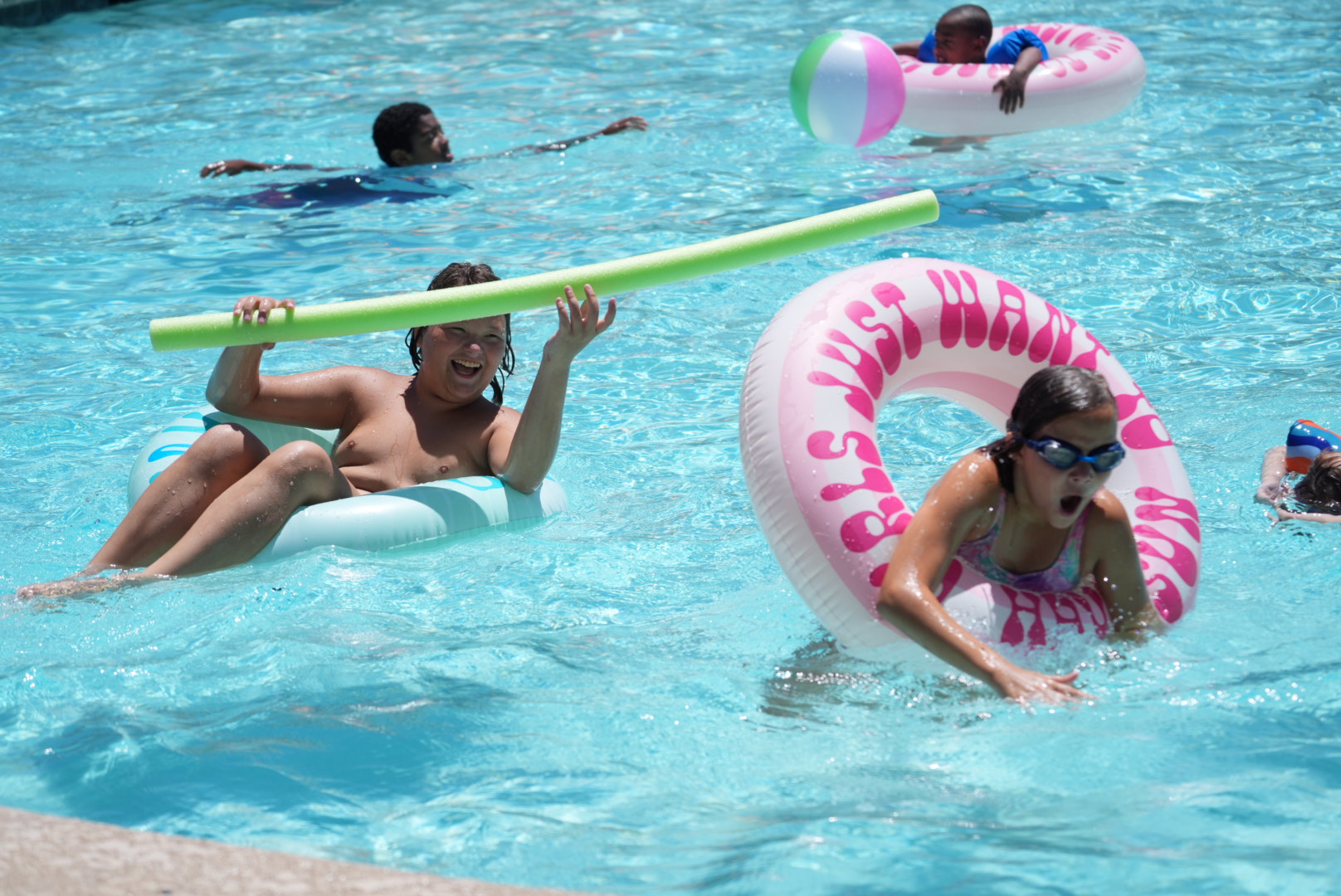 Families enjoying the North Mountain Foothills Summer Party